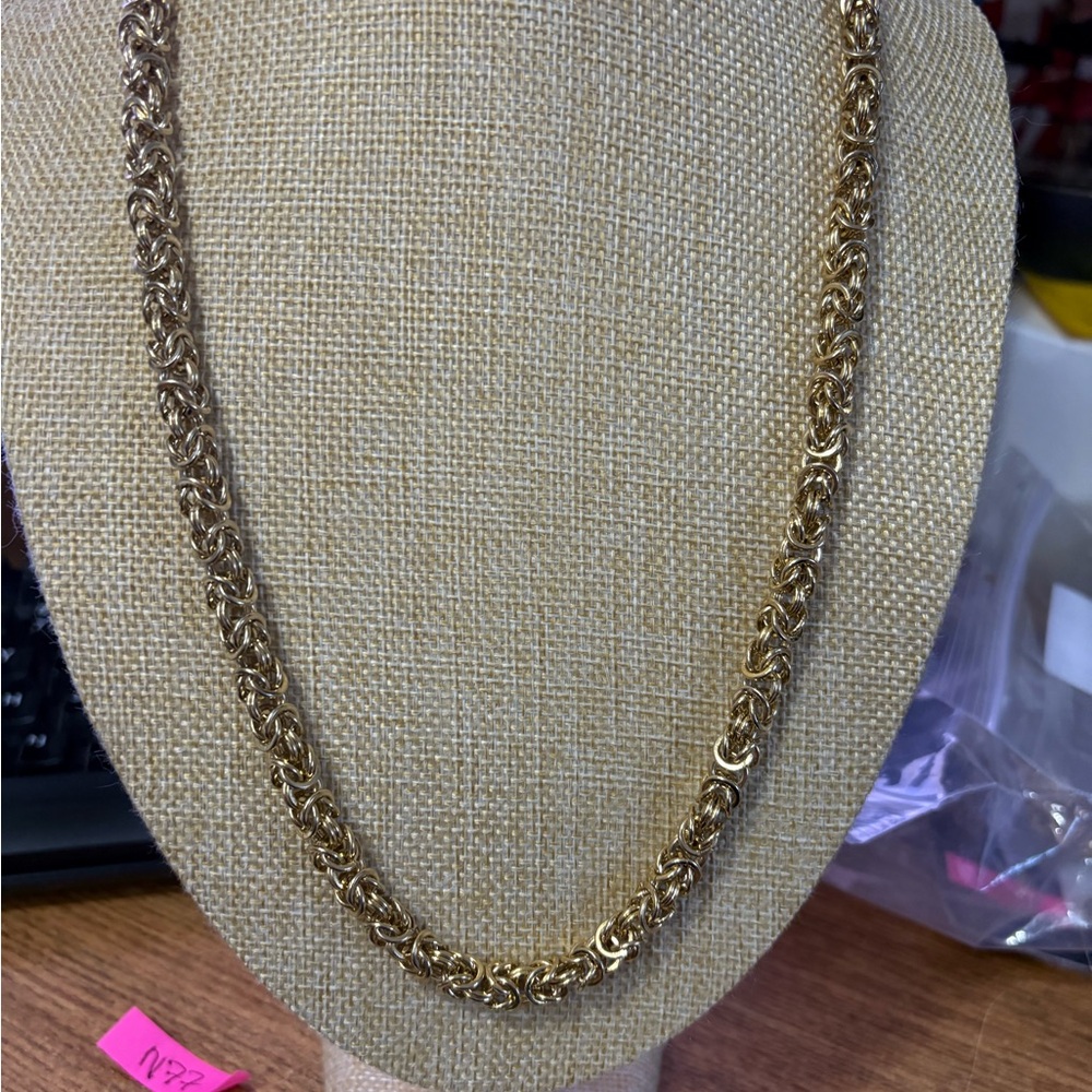N77 Byzantine Chain Necklace